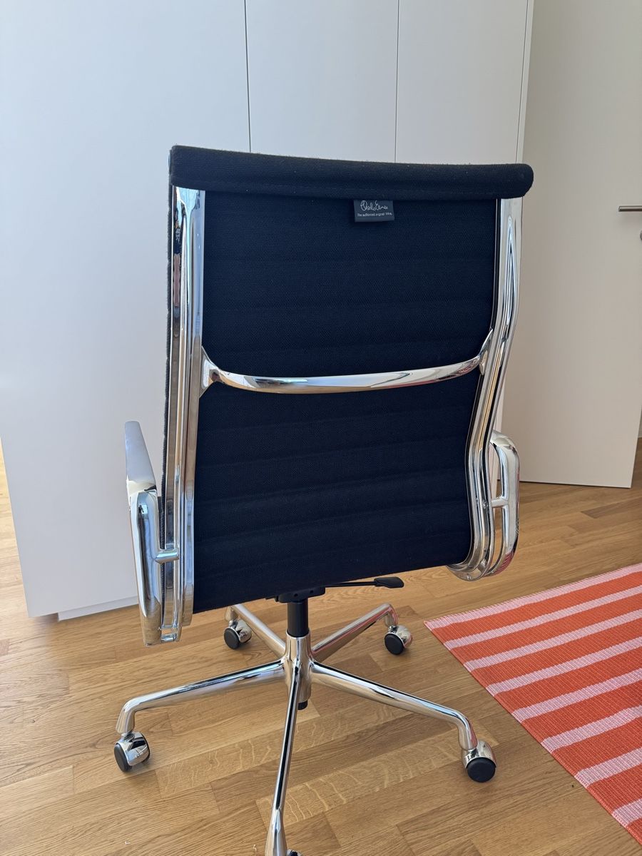 Vitra Sedie: Vitra EA 119  – Usato da Rombach venduto da noahBy0 3