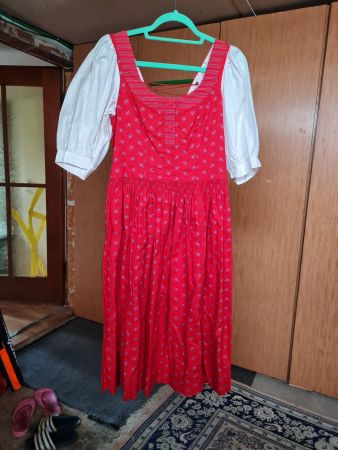 Dirndl Set , Grösse M