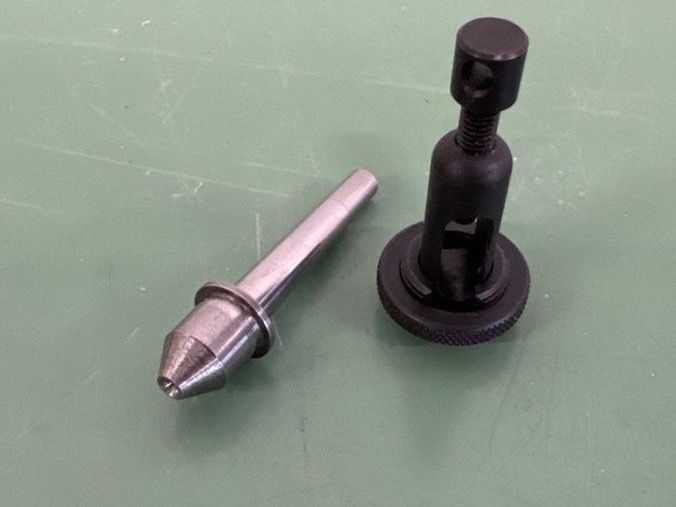 Schaublin Tutti gli attrezzi: Porte outils et contre pointe fixe MK0 – Usato da Aarberg venduto da SNMachines
