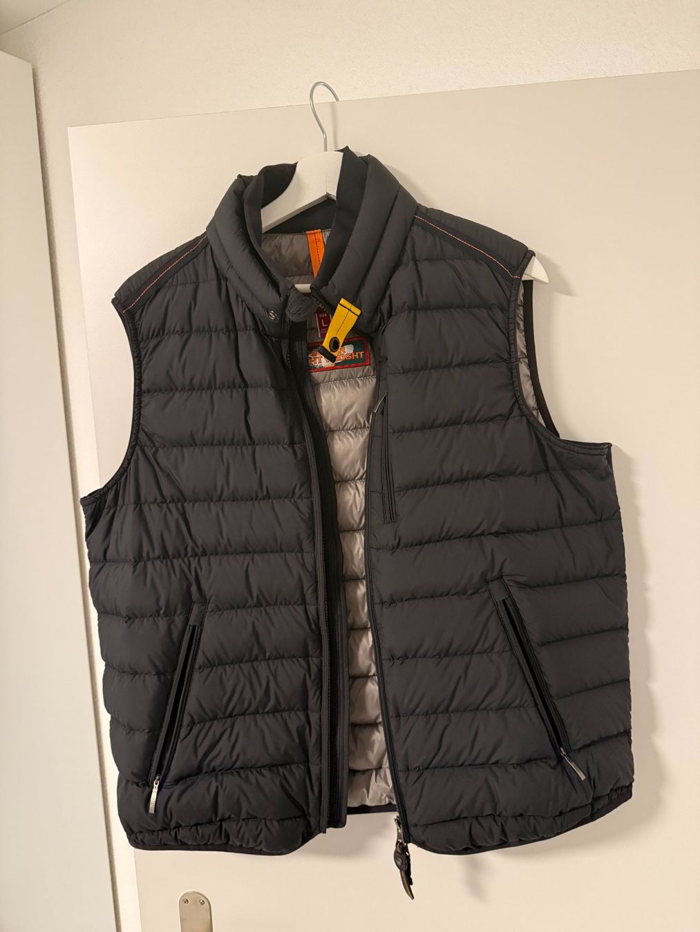 Parajumpers Gilets & Westen: Parajumpers Daunenweste, Grösse L – Gebraucht aus Kleindöttingen von Kimbo93