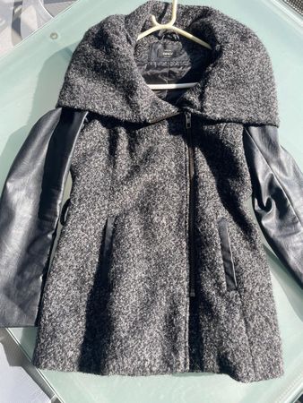 Übergangsmantel Damen || frisch aus der chemischen Reinigung