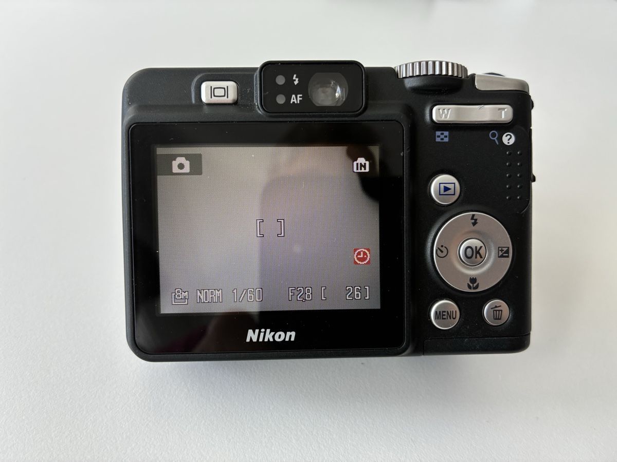Nikon Appareil photo: Nikon Coolpix aus Hausräumung  – D'occasion à Chur par Knokno199 2