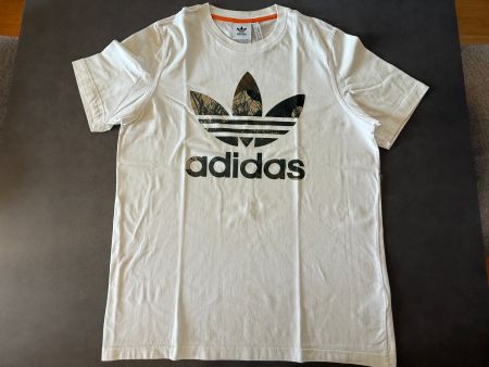ADIDAS T-Shirt Gr. M in weiss