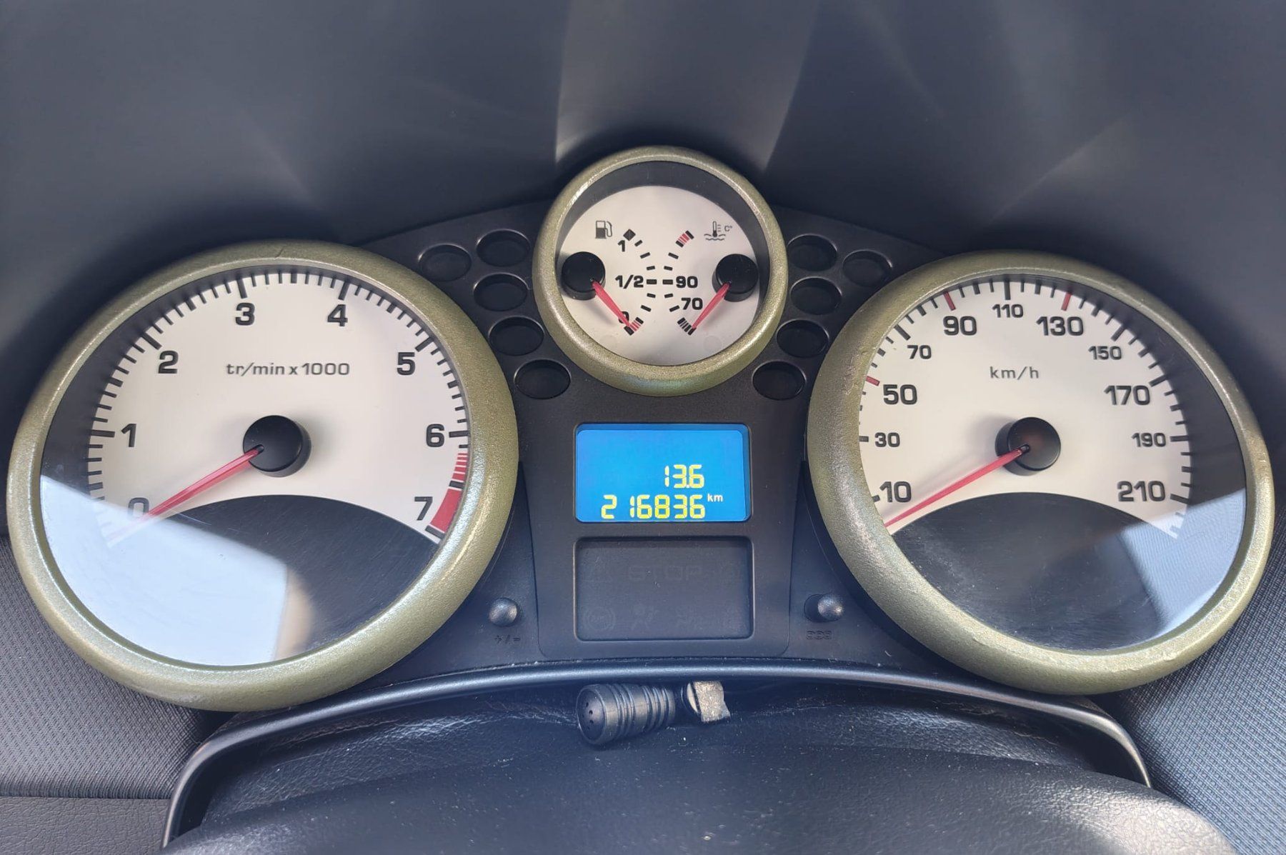 Peugeot Autos: Peugeot 207 CC – D'occasion à Halten par Deadeye01 7