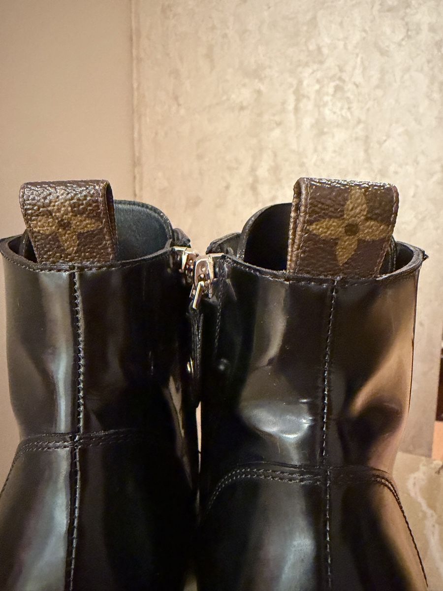 Louis Vuitton Scarpe da donna: Louis Vuitton boots – Usato da Paradiso venduto da apf_mh9c 8