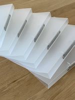 Dünne Ordner Kunststoff A4 (alle zusammen 9.-)