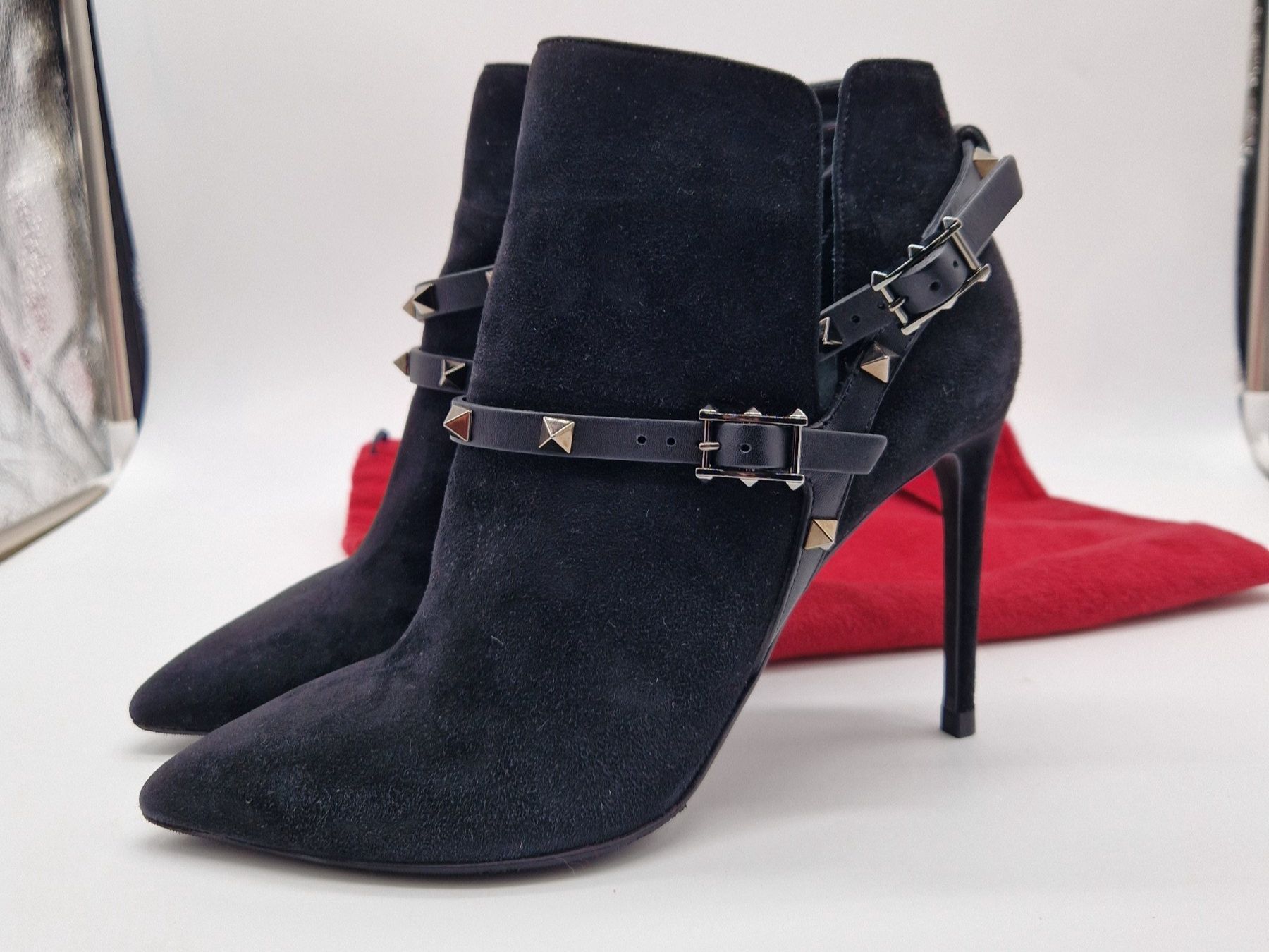 Valentino Scarpe da donna: Valentino Rockstud 38 1/2 pari a nuove – Usato da Corteglia venduto da ila_kz6b