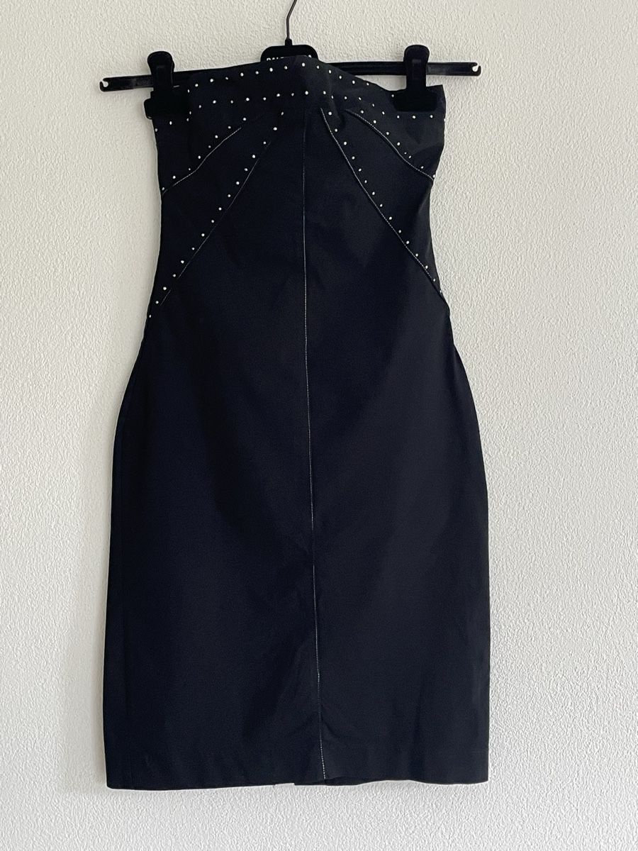 Kleider: Black River Island Strapless Dress size S – Gebraucht aus Richterswil von Prangins9