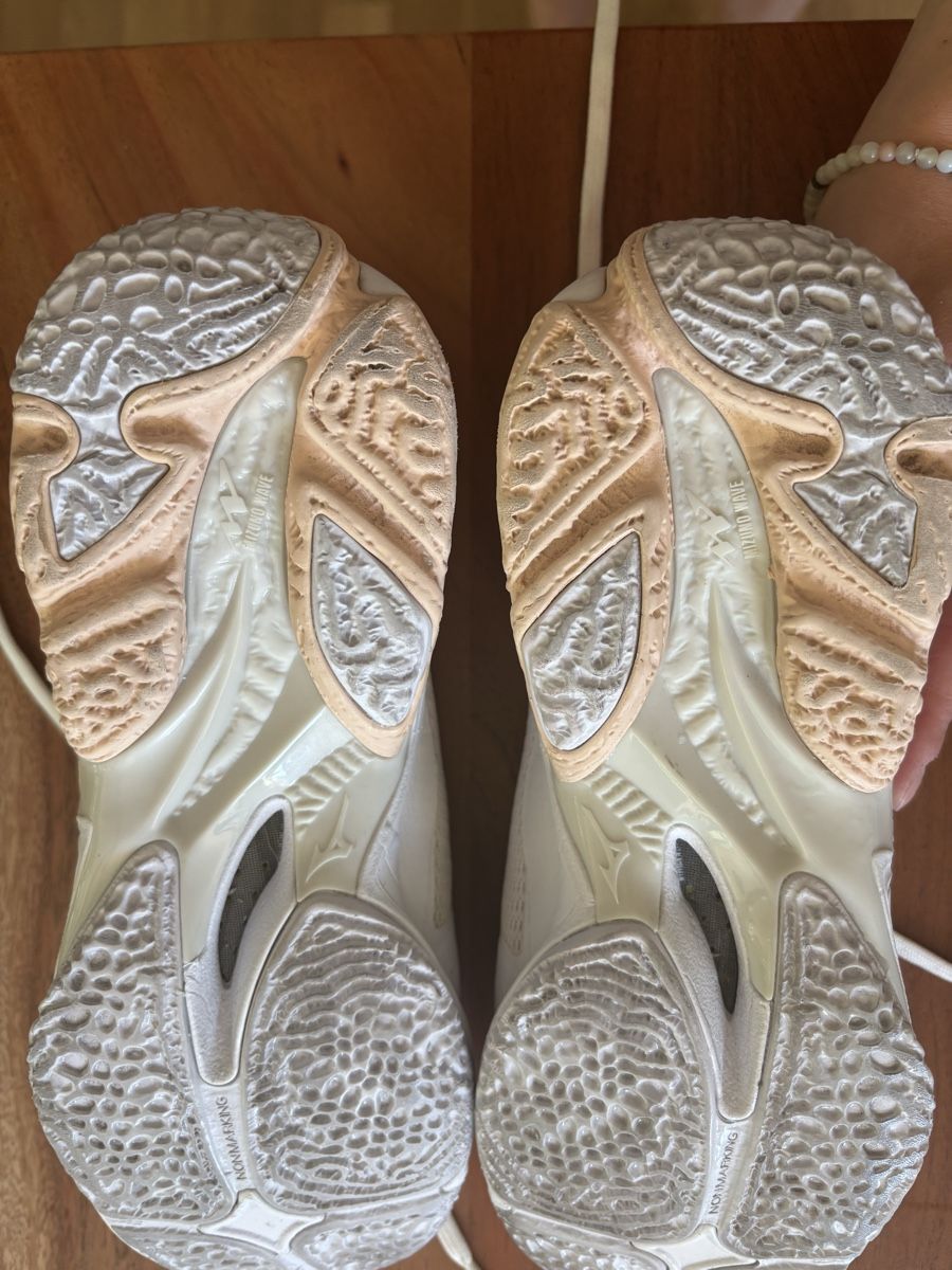 Mizuno Scarpe da donna: Mizuno Volleyballschuhe – Usato da Bern venduto da gwilla 9