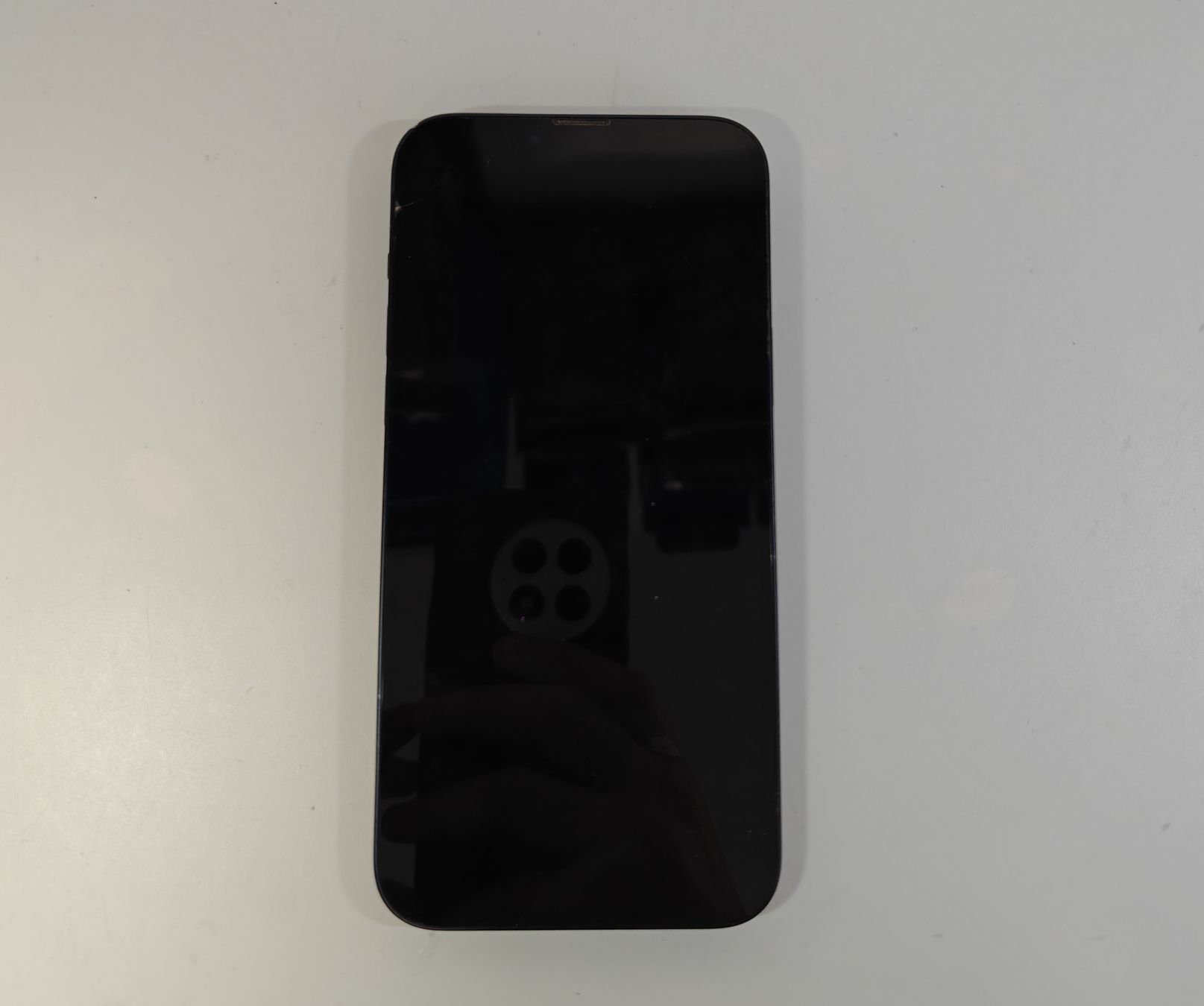 Apple Telefoni cellulari / Smartphones: iPhone 14 Plus – Difettoso da Ehrendingen venduto da Rocky985