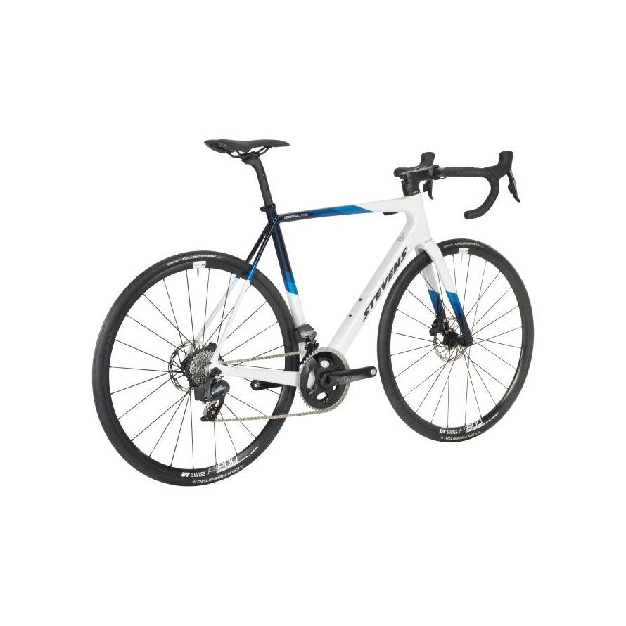 Stevens Biciclette: stevens Izoard Pro Disc Carrara Bianco Blu 58cm 2023 – Nuovo e nell'imballaggio originale da Giubiasco venduto da cattaneo 2