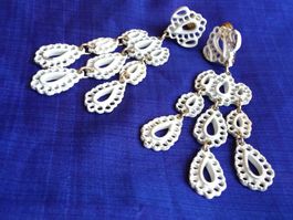 Vintage Top MONET Ohrclips, weiss, ca 1955-60 USA