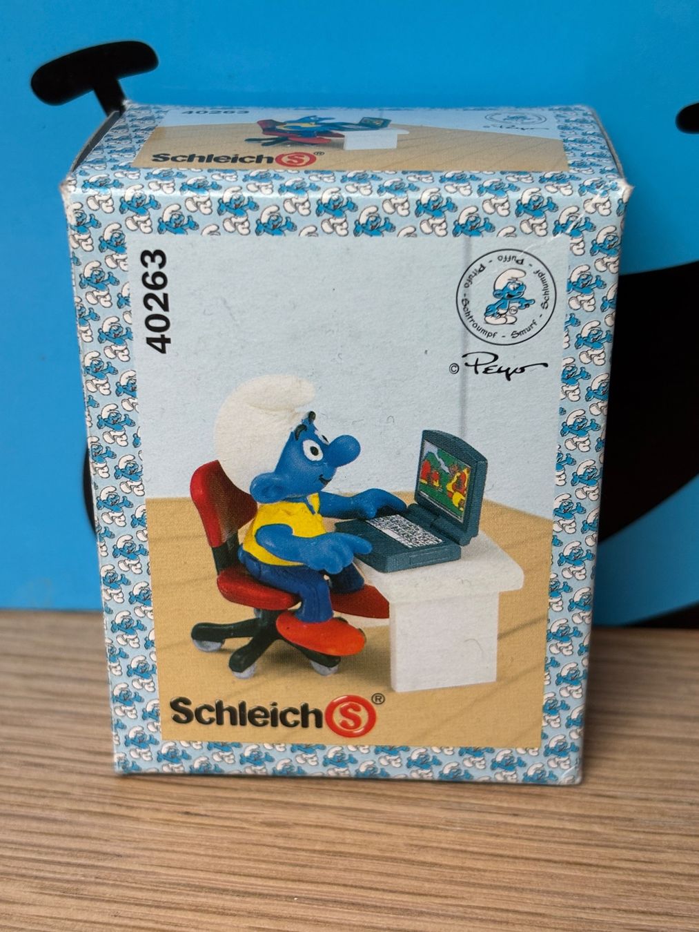 Schleich Statuette: Schlumpf am Laptop, Originalverpackung – Nuovo e nell'imballaggio originale da Lyss venduto da Duckszone