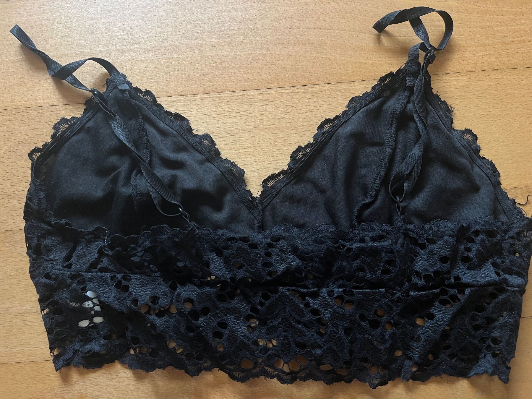 Shein Altra biancheria intima: Bralette aus Spitze Shein - Grösse L – Nuovo (secondo la descrizione) da Wallenried venduto da nfe_2xn6 2
