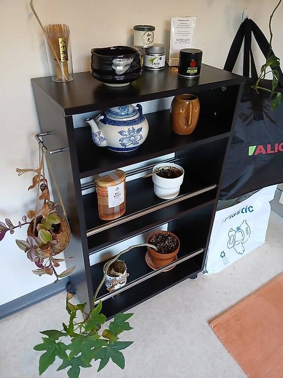 Scaffali: Petit meuble de rangement / déco, 50x24x80 – Usato da Neuchâtel venduto da syr_v6t5 2