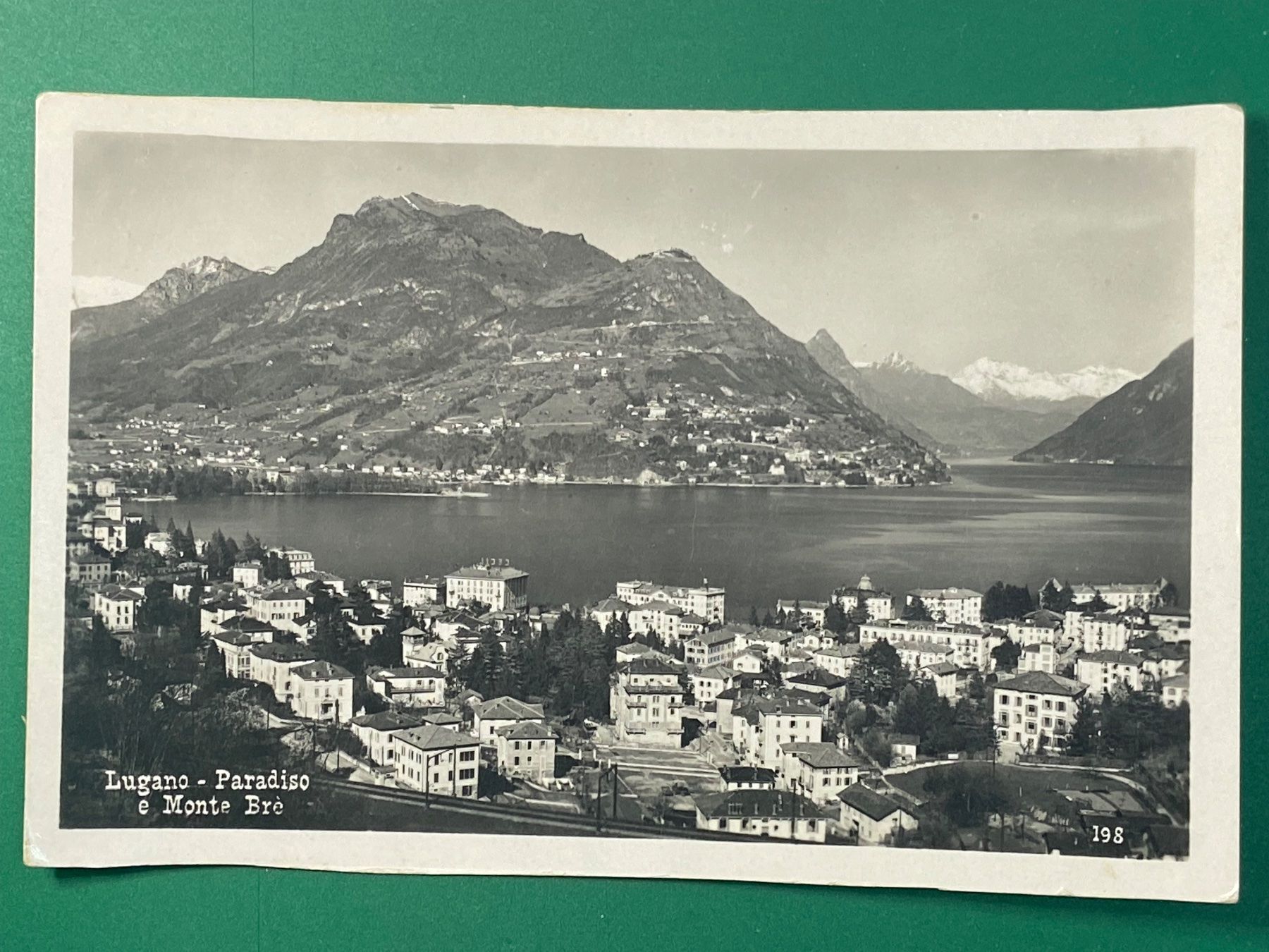 Cartes postales: Lugano - Paradiso e Monte Brè – D'occasion à Steg VS par _vinci_