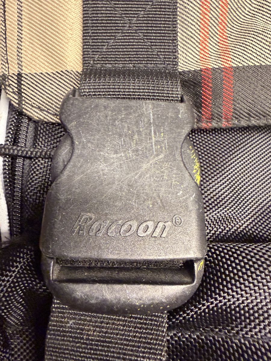 Racoon Kindertaschen: Racoon Schulthek, 35l Volumen – Gebraucht aus Zürich von bia_8hxd 6