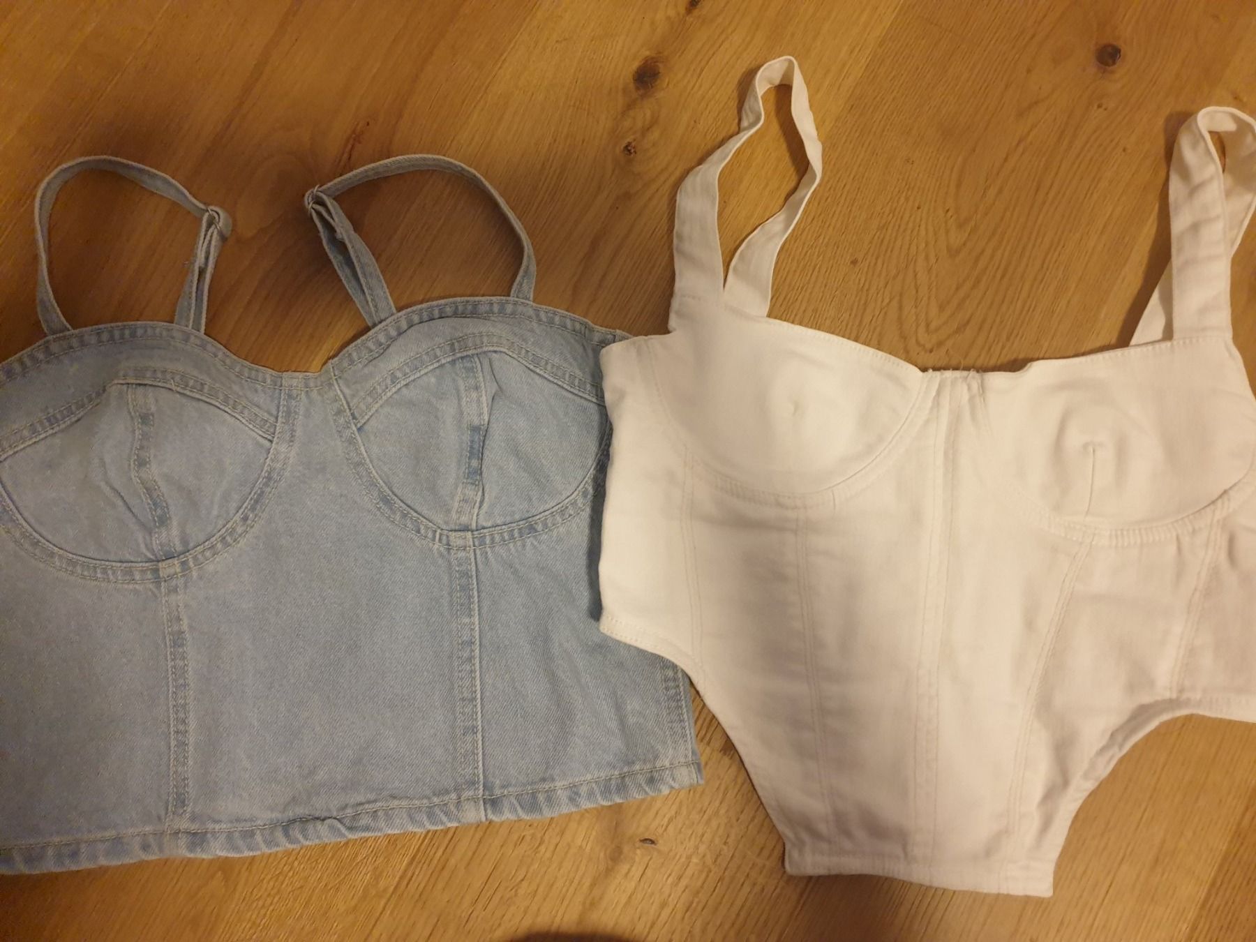 Top: 2 x Cropped Top Korsett Gr. M – Usato da Wolhusen venduto da bryman 1