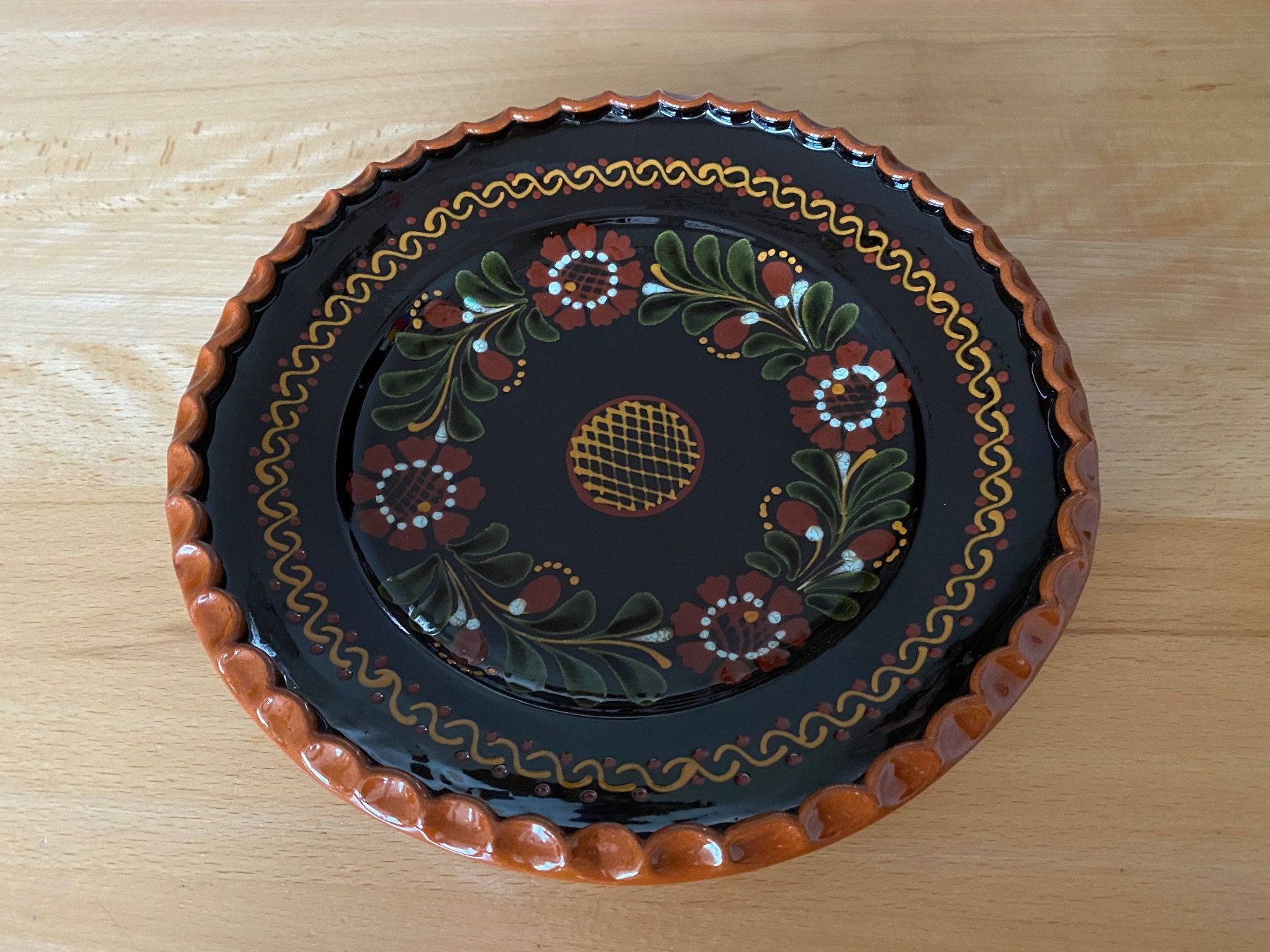 Piatti di portata: Grosse getöpferte Schale/Platte – Usato da Schwarzenburg venduto da Michellu 1