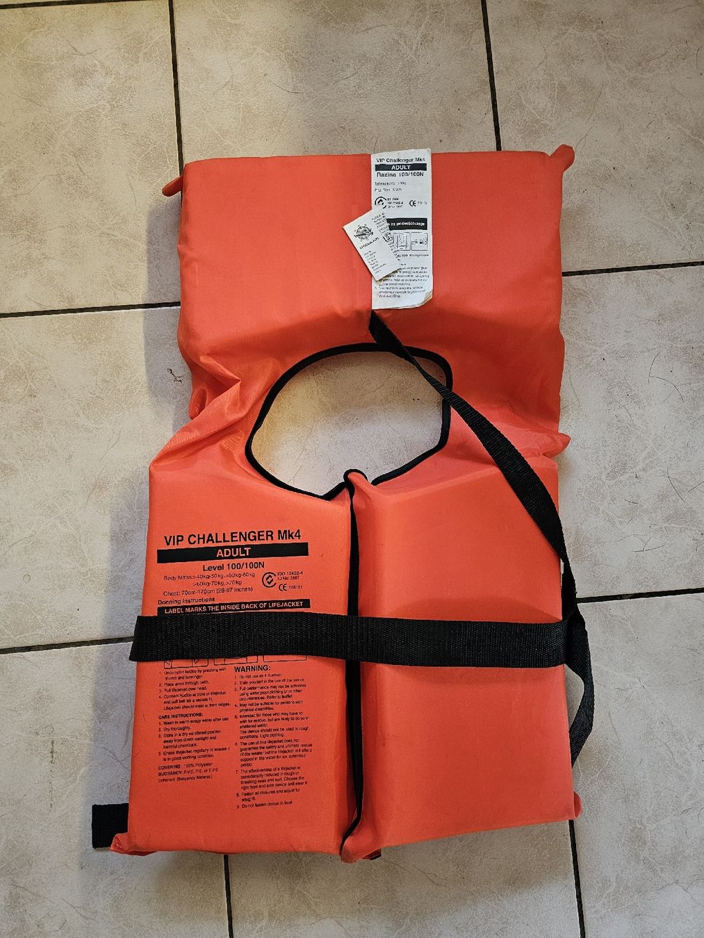 Gilets de sauvetage: Rettungsweste – D'occasion à Meisterschwanden par Hummer21 1