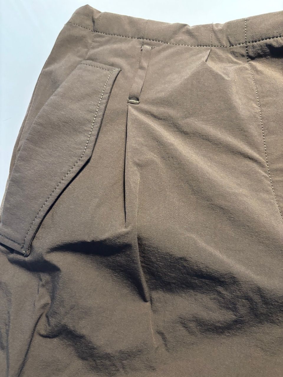 Pantalons: Damen  Hose – D'occasion à Eglisau par SAM240186 1
