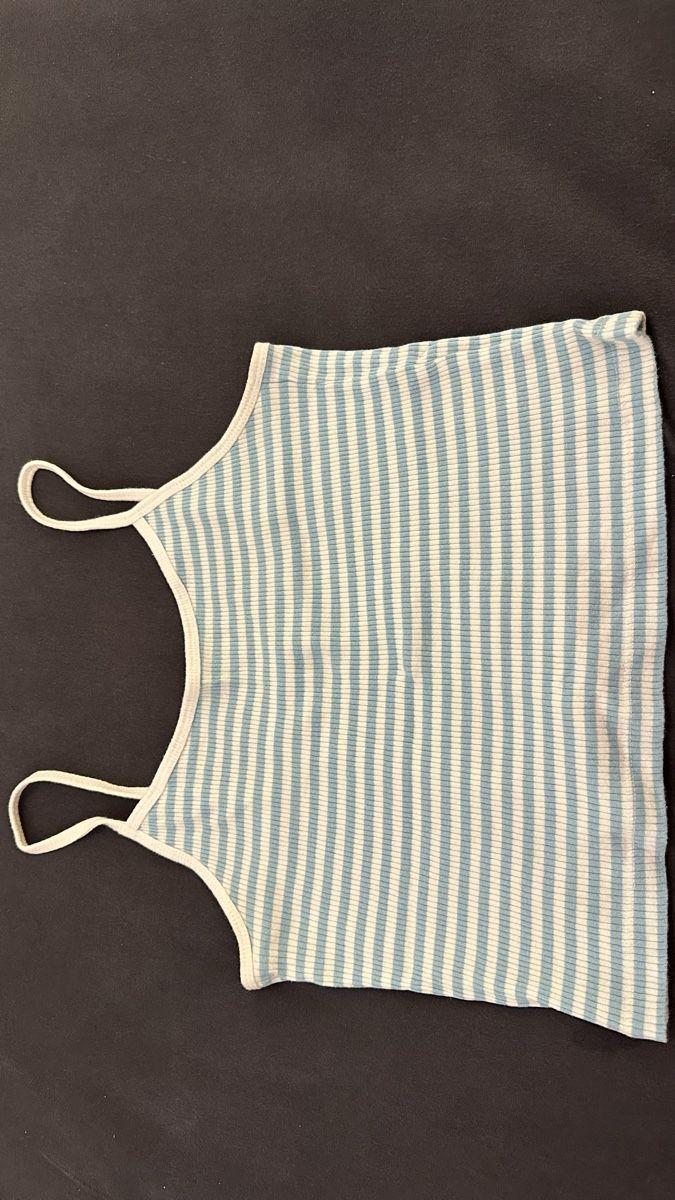 Tops: 4er Set Tops Damen Grösse M   – Gebraucht aus Ettingen von slg_4107 4