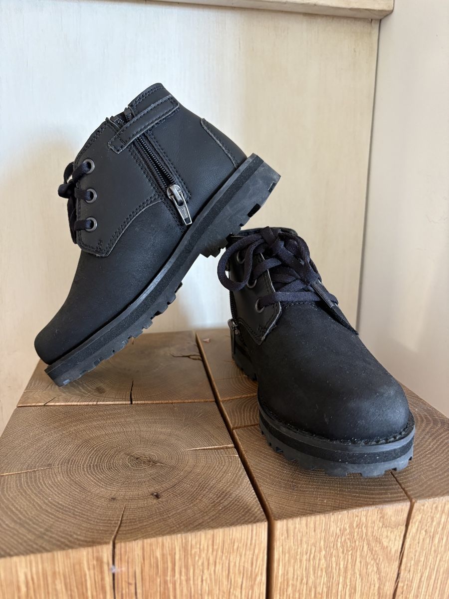 Timberland Scarpe per ragazzi: Kinder Timberland Boots Gr. 31 – Nuovo (secondo la descrizione) da St. Moritz venduto da tinaxy_
