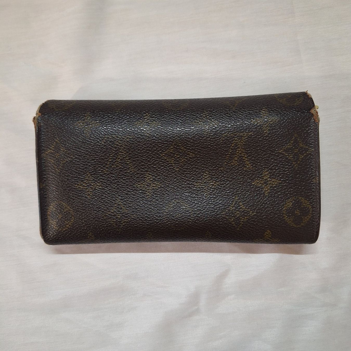 Louis Vuitton Portemonnaie: Louis Vuitton Sarah Wallet – Monogram Canvas – Gebraucht aus Kilchberg ZH von mrmame 1