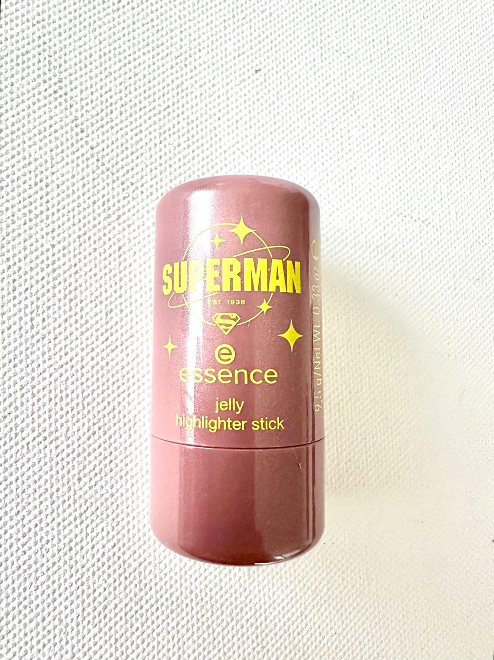 Make-up: Essence SUPERMAN Jelly Highlighter Stick 01 Undefeated – Gebraucht aus Emmenbrücke von little.treasures