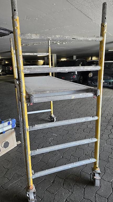 Ponteggi: Échafaudage – Usato da Vernier venduto da man_q5d6 1
