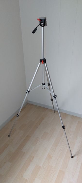 Treppiedi & Teste: Kamera Stativ Alu robust leicht – Usato da Silenen venduto da pc-internet 7