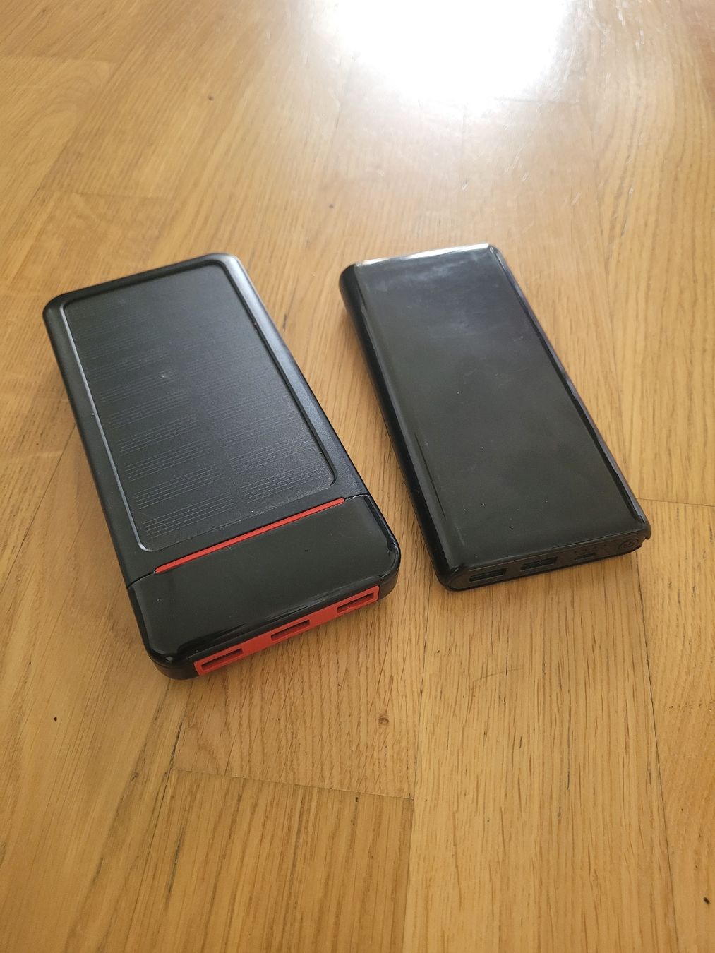 Batterie: 2x Power bank 25000mah – Usato da Thônex venduto da Jankhee