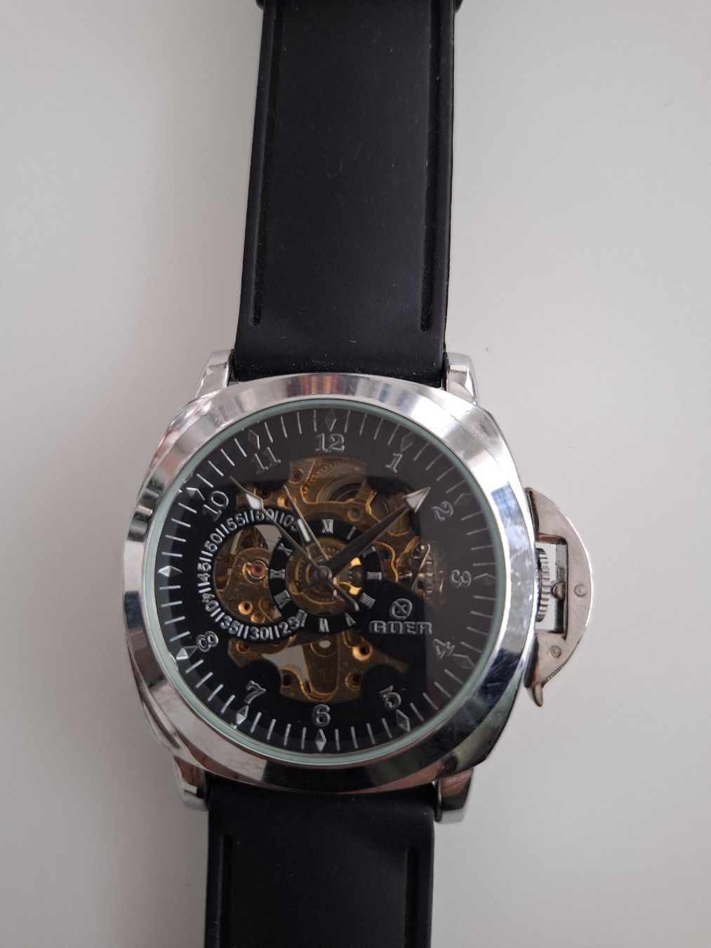 Uhren: Herrenuhr ODER Automatik Skelett / schwarz – Gebraucht aus Münchenbuchsee von Salezm