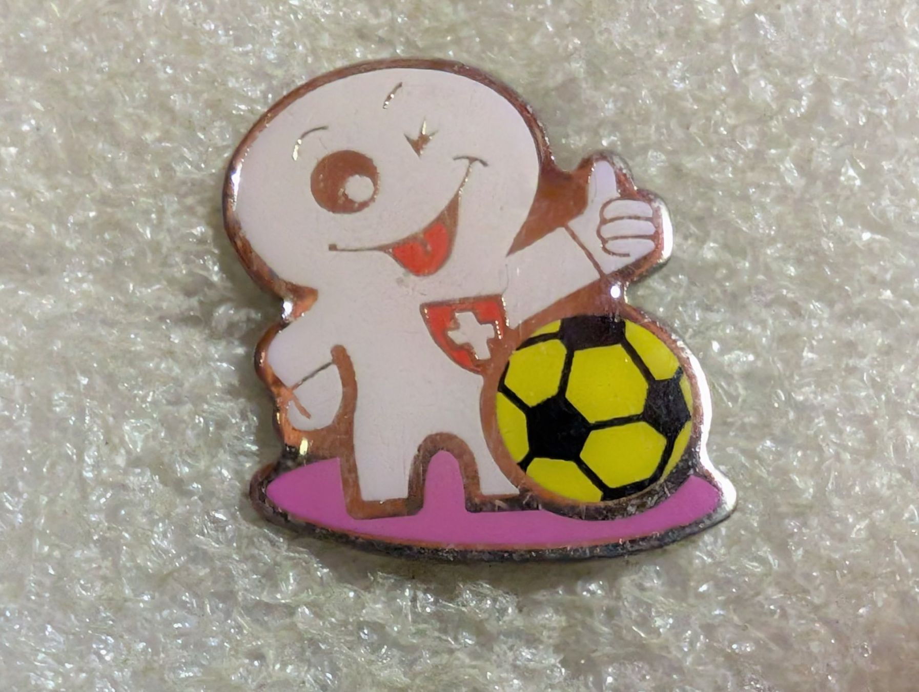 Placchette & Badge: Ansteckpin 3: Maga Bio – Usato da Oppligen venduto da Pin-Fall-Shop