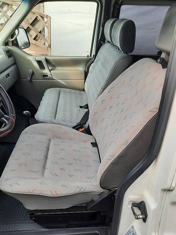 Veicoli da campeggio: Van amenagé VW T4 – Usato da Salvan venduto da crazy_dav7 3