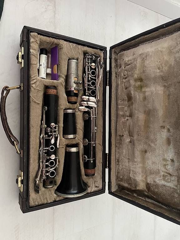 Strumenti musicali: Clarinetto Buffet Crampon – Usato da Mendrisio venduto da mar_ws8b 1