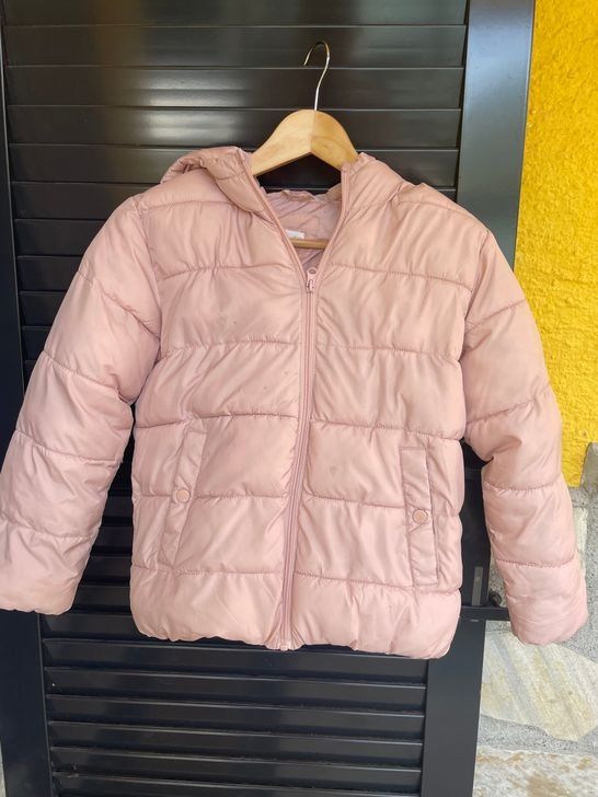 Giacche & Cappotti: Mädchen Winterjacke MNG 140 – Usato da Bergdietikon venduto da antovale