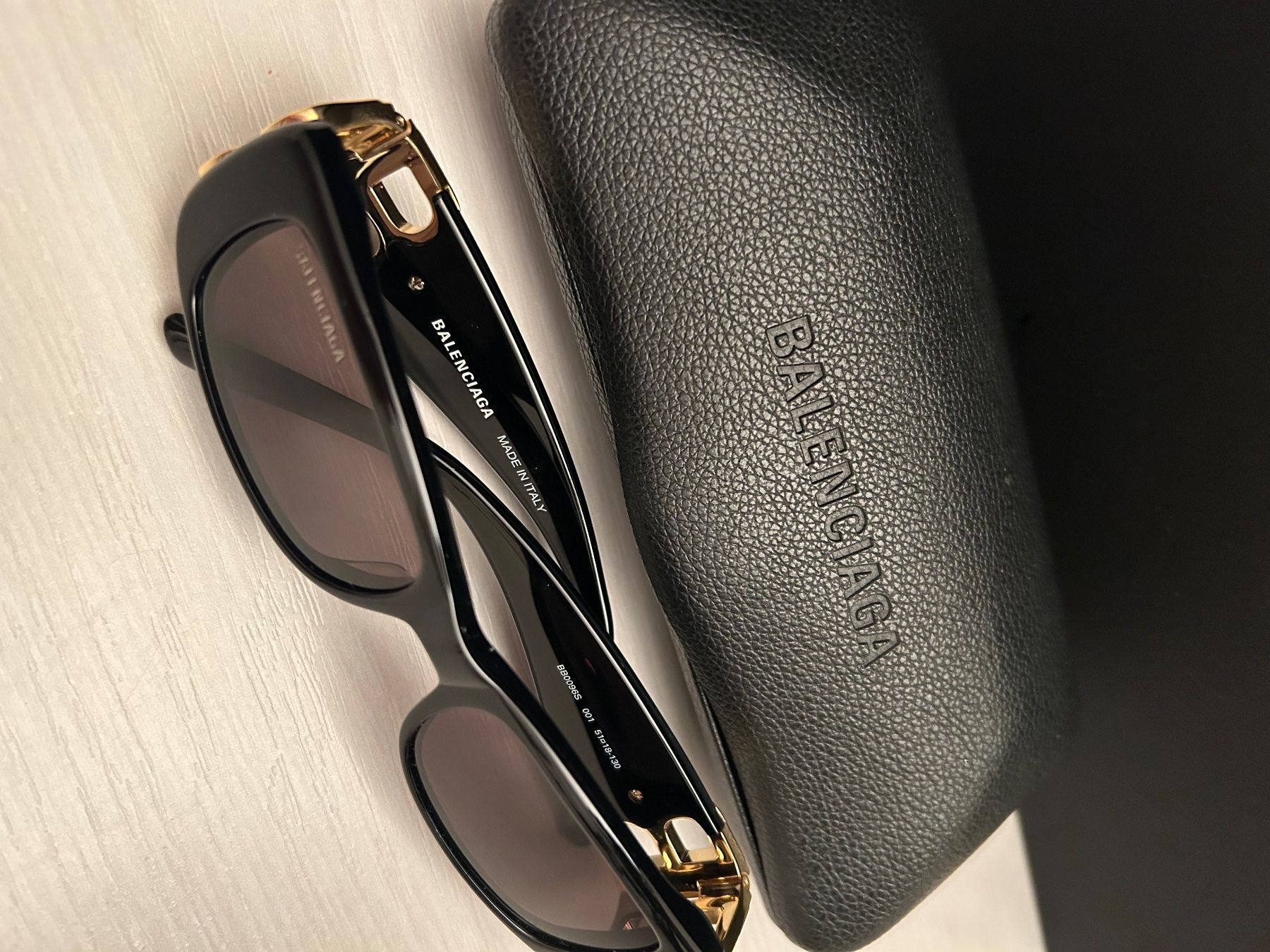 Balenciaga Occhiali & Lenti: Balenciaga rectangle sunglasses in black New – Usato da Zürich venduto da Ferienan 2