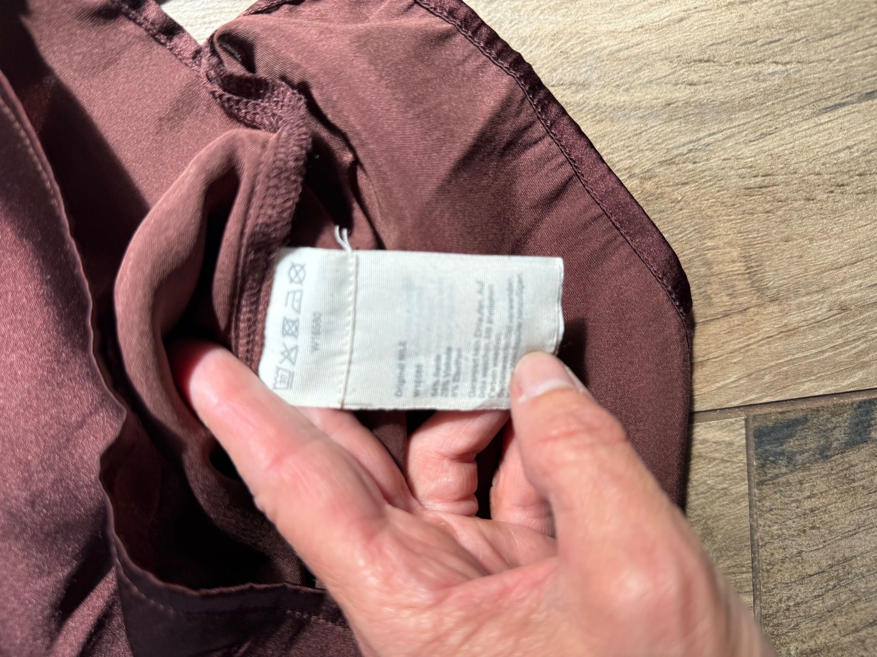 Nile Camicette: Nile Bluse Bordeaux xs – Usato da Brugg AG venduto da Simone28 1