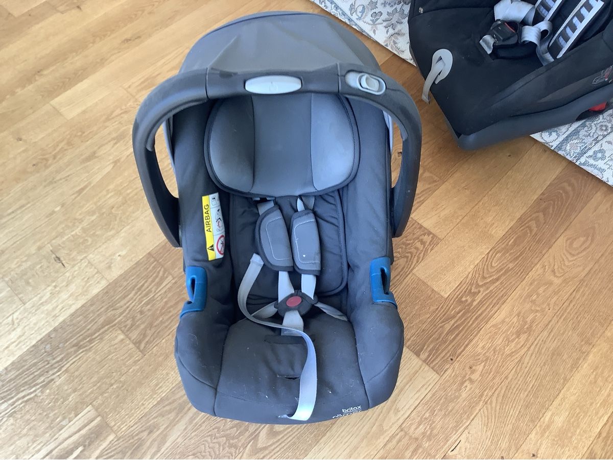 Britax Römer Seggiolini per auto: Kinderautositz Britax Römer – Nuovo (secondo la descrizione) da Busswil BE venduto da kun_ydq8