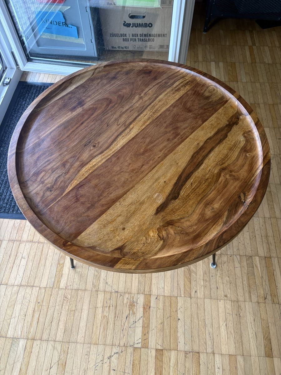 Tavoli: Runder Couchtisch holz – Usato da Dänikon ZH venduto da Niddu 1