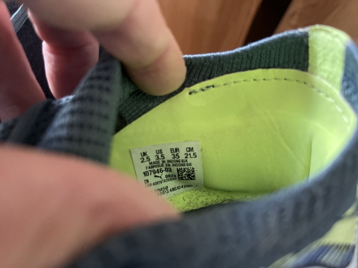 Puma Scarpe da uomo: Fussballschuhe PUMA Gr. 35 – Usato da Urdorf venduto da Resumasa 3
