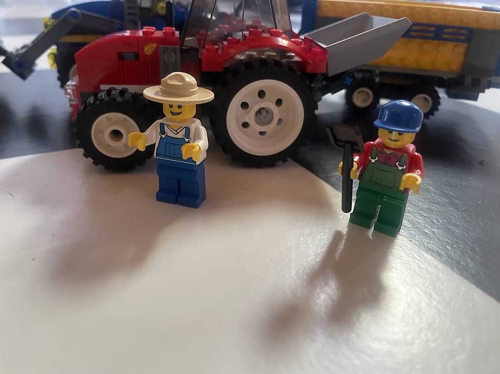 Lego Kit di costruzioni: Lego tracteurs – Usato da Assens venduto da fabien1042 1