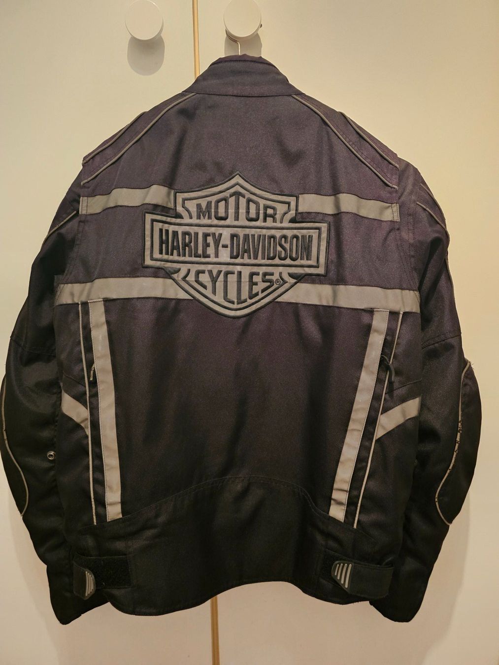 Harley-Davidson Giacche: Harley Davidson Textiljacke mit Innenfutter – Usato da Fahrweid venduto da V2dream 1