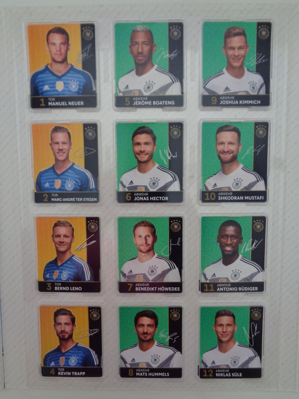 Alben: Fussball Deutschland - Weltmeister Sonderalbum 2018 – Gebraucht aus Chur von Oregano1 3