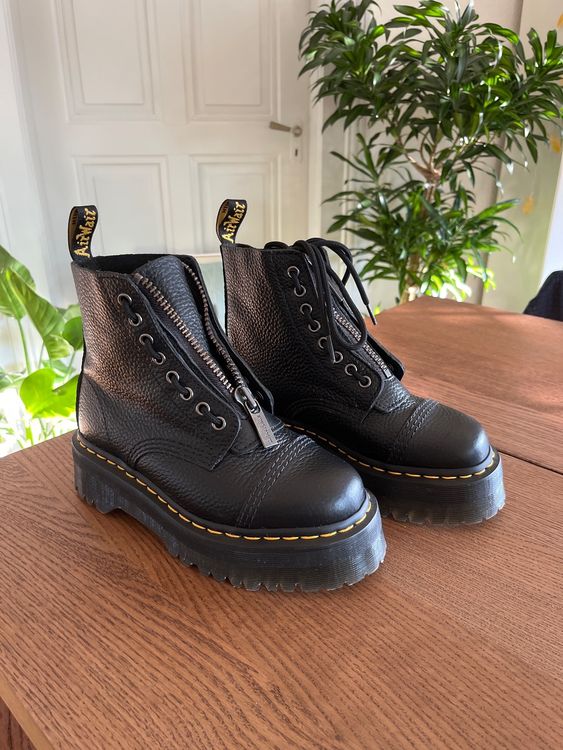 Dr martens plateau outlet 37