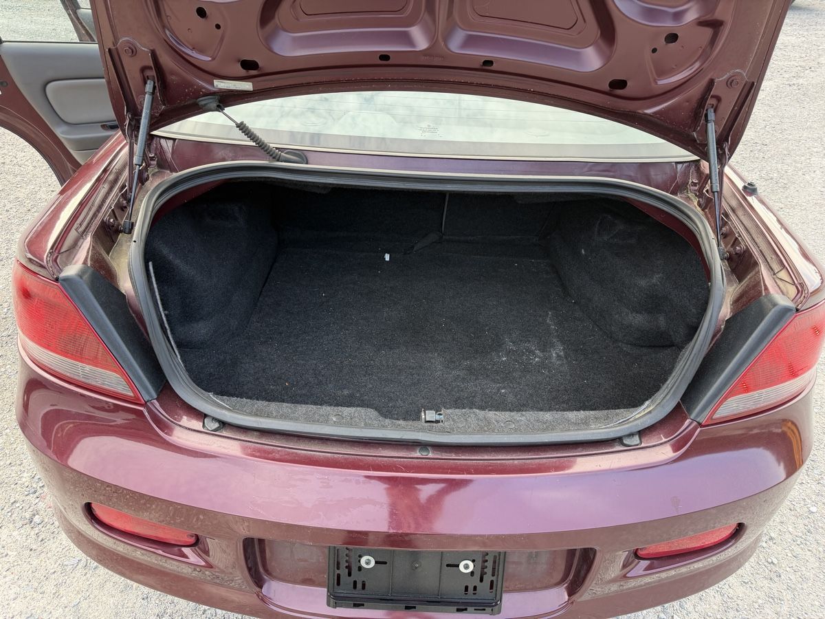 Chrysler Autos: Chrysler Sebring 2.7L Benzin Automatic – D'occasion à Mollis par BSL10 9