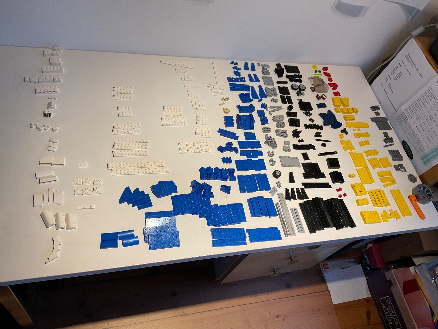 Lego Kit di costruzioni: Lego Creator Planes/Boat 31011 – Usato da Hinwil venduto da Things_Swiss 3