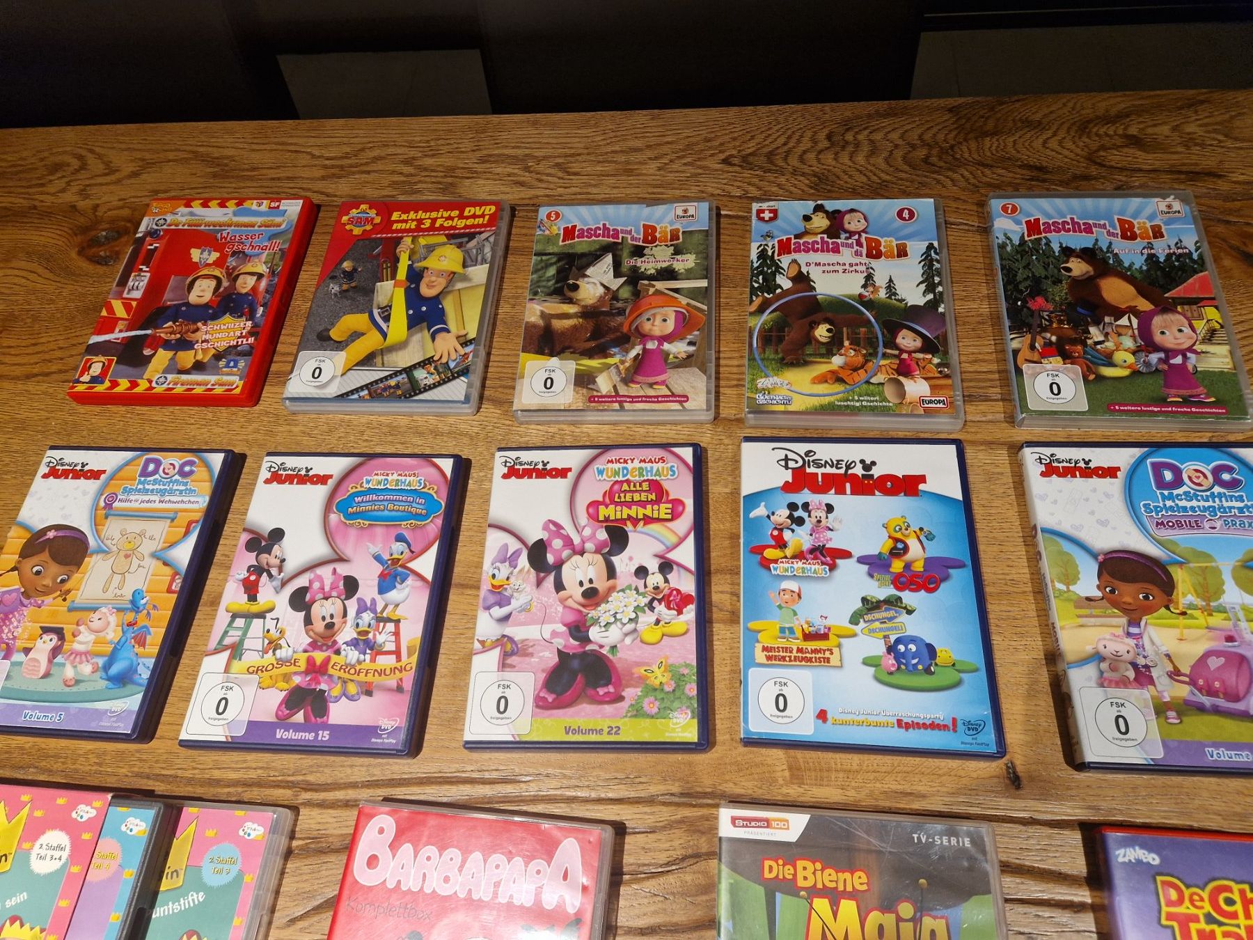 Tutti i DVDs: Kinder DVDs – Usato da Winkel venduto da Moizi 2