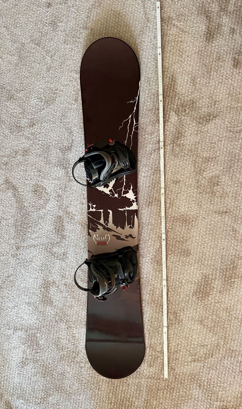 Snowboard Nitro Board: Nitro Snowboard mit Bindung und Boots – Usato da Kloten venduto da tin_kb9x 1